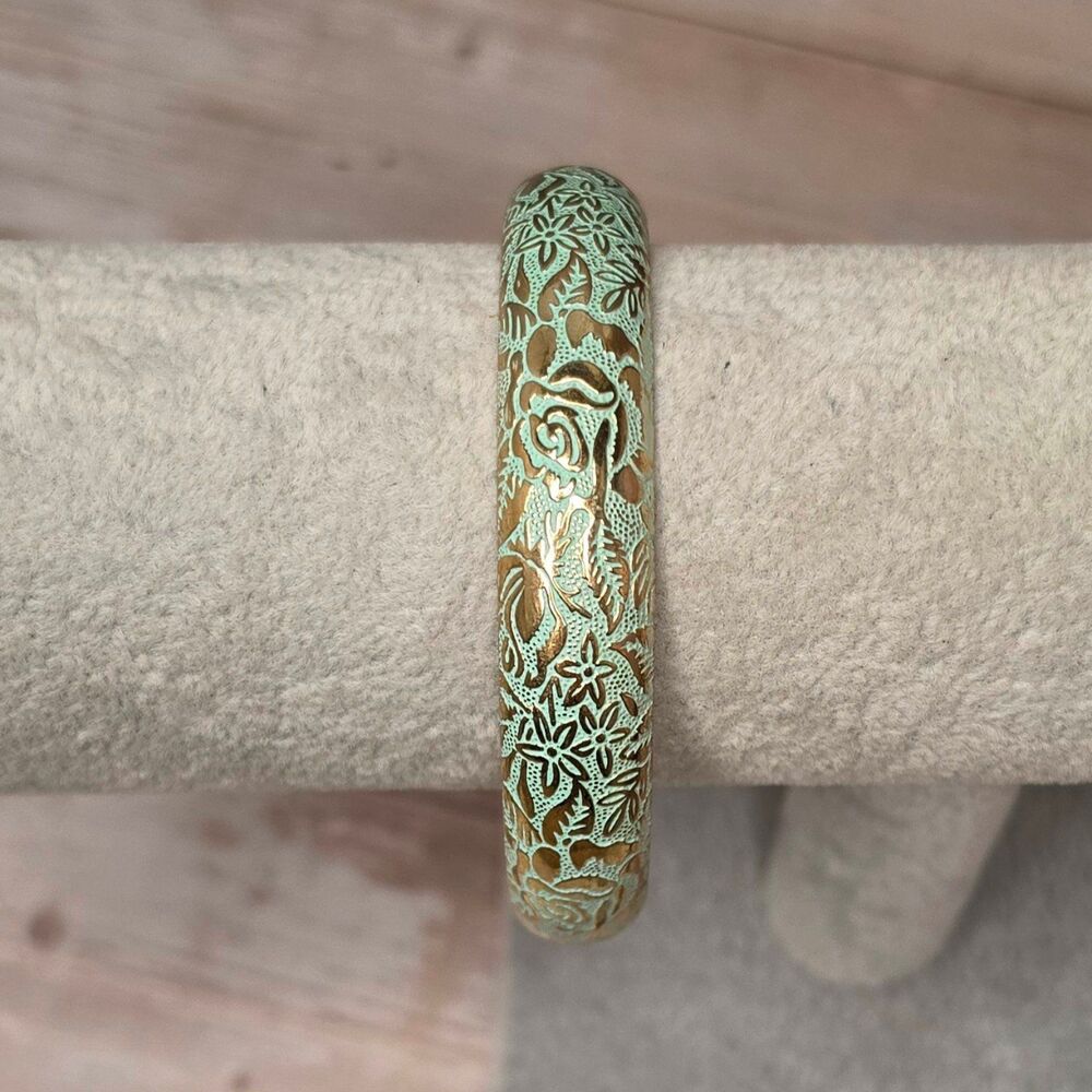 Bangle Bracelet - Picture 2 of 7